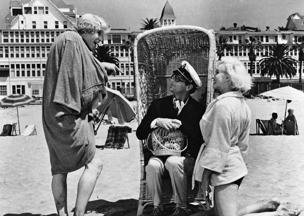 #24. Some Like It Hot (1959)